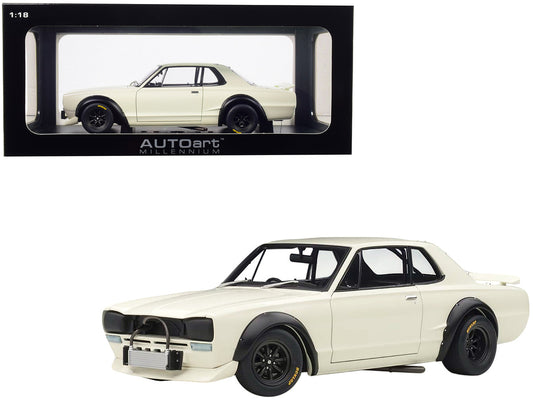 1972 Nissan Skyline GT-R (KPGC-10) Racing White "Millennium" 1/18 Diecast Model Car by Autoart-0