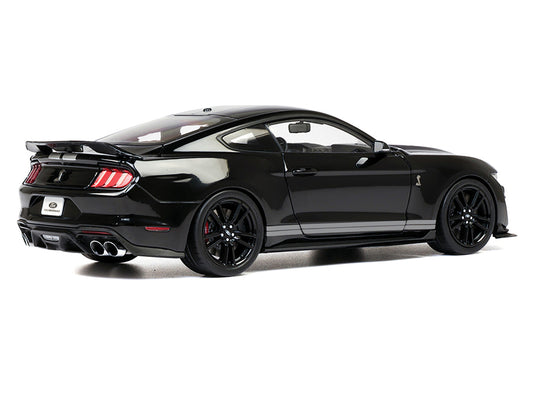 2022 Ford Mustang Shelby GT500 Diecast Model IXO Black Silver Stripes