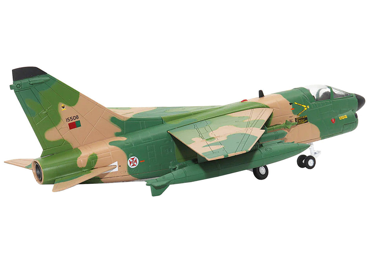 Vought A7P Corsair II Portugal Diecast Attack Aircraft Model 1 72 Scale Militaria Diecast Display Stand