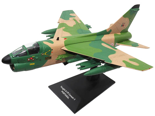 Vought A7P Corsair II Portugal Diecast Attack Aircraft Model 1 72 Scale Militaria Diecast Display Stand