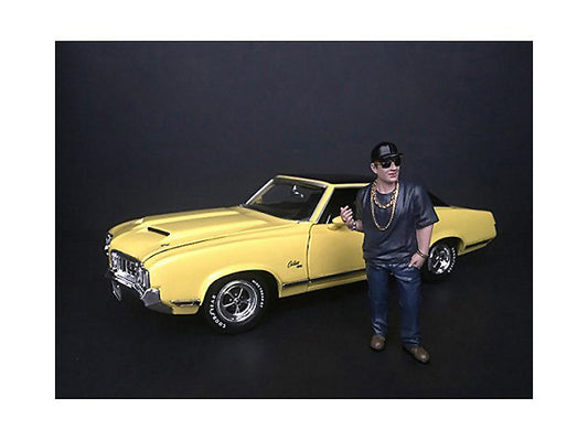 "Hanging Out II" Juan Figurine for 1/18 Scale Models by American Diorama-0