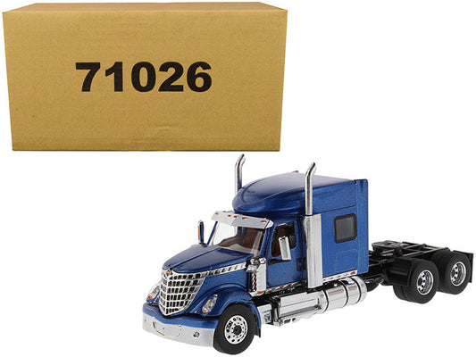 LoneStar Sleeper Diecast Truck By Diecast Masters Collectors