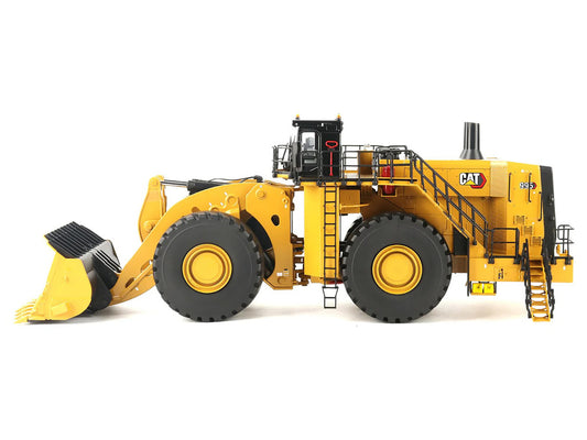 CAT Caterpillar 995 Wheel Loader Yellow "High Line Series" 1/50 Diecast Model by Diecast Masters-0