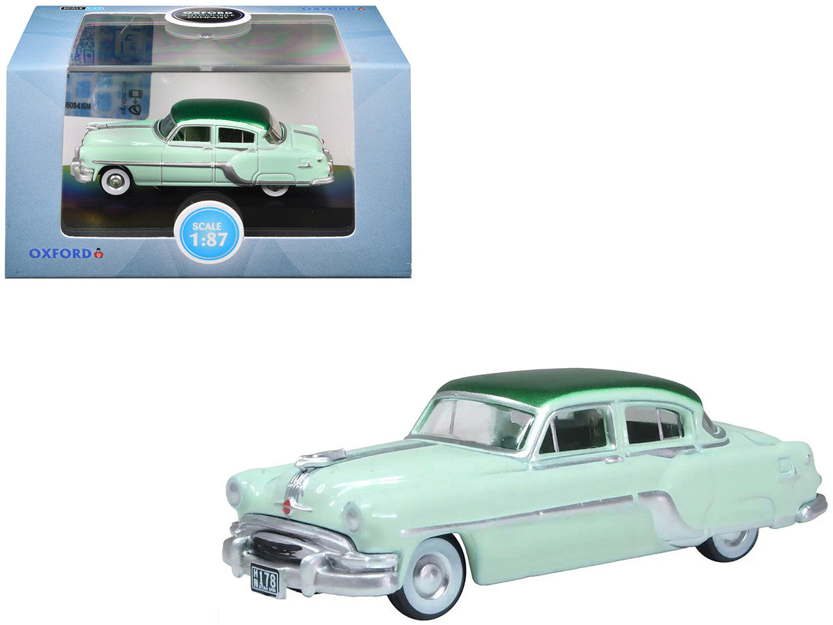 1954 Pontiac Chieftain 4 Door HO Scale Diecast Oxford Shannon Green Top