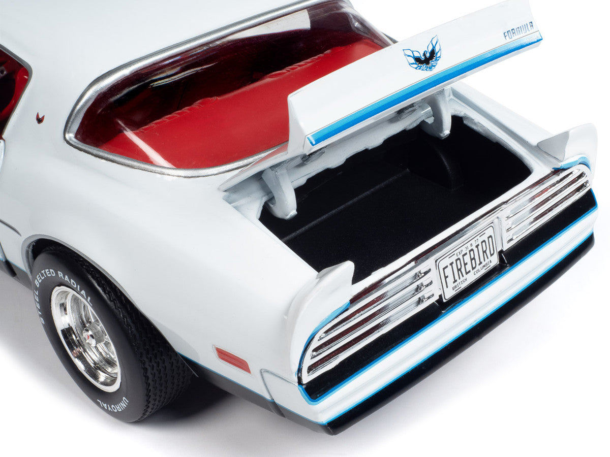 1977 Pontiac Firebird Formula Cameo White with Red Interior "American Muscle" Series 1/18 Diecast Model Car by Auto World-4