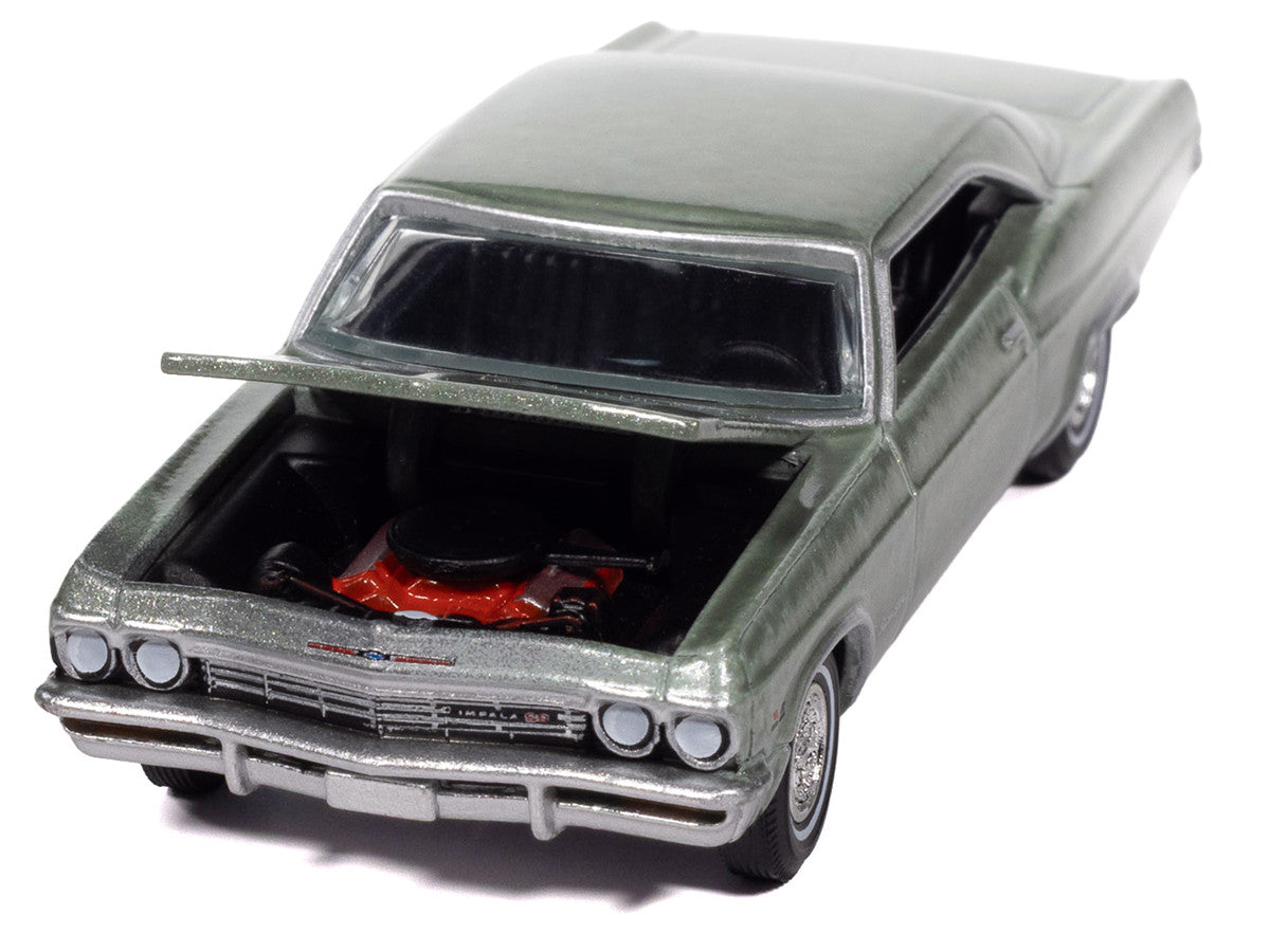 1965 Chevrolet Impala SS 396 Willow Green Metallic "Vintage Muscle" Series 1/64 Diecast Model Car by Auto World-1