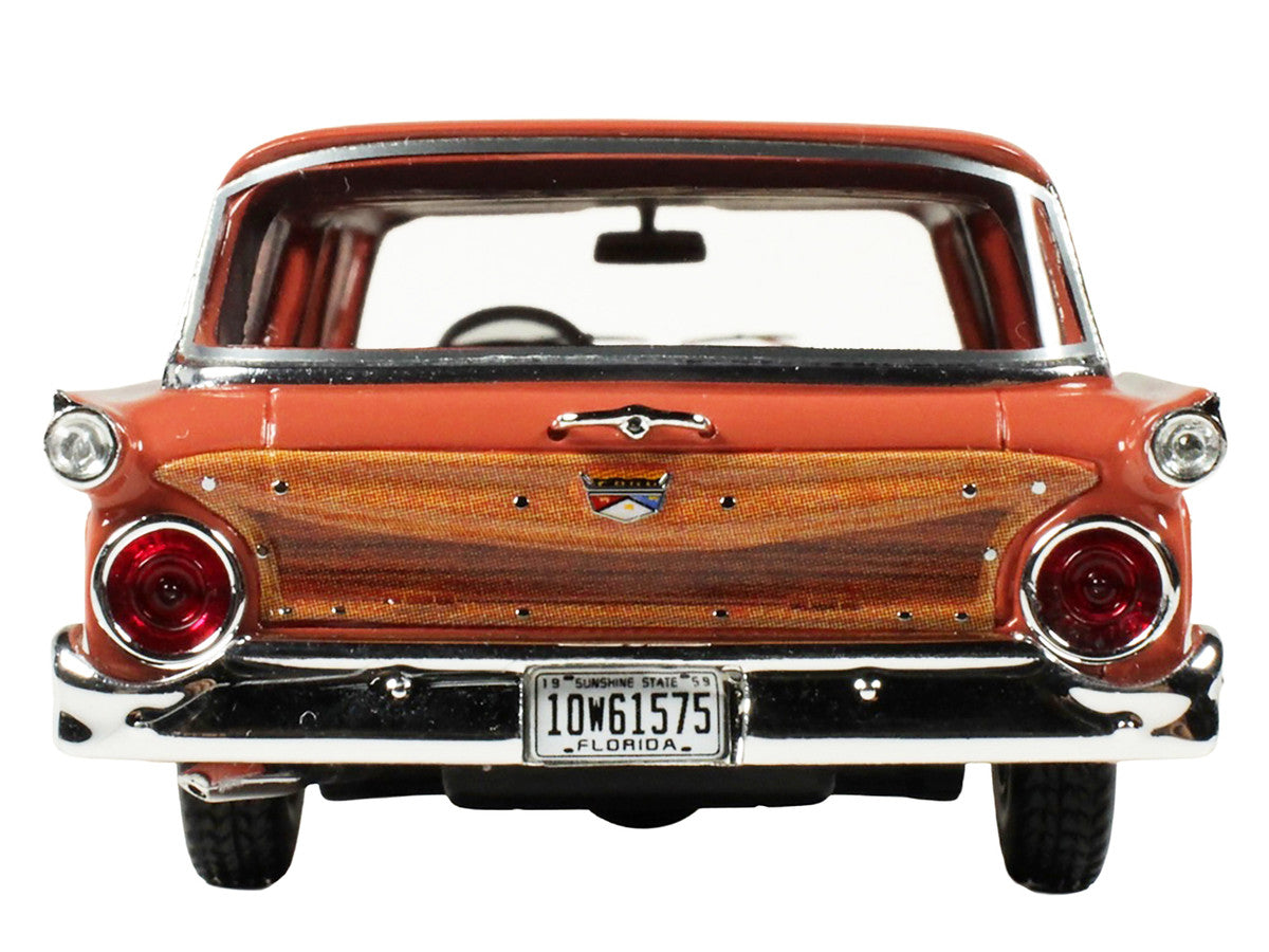 1959 Ford Country Squire Rose Woodgrain Sides Green Interior 1/43 Goldvarg